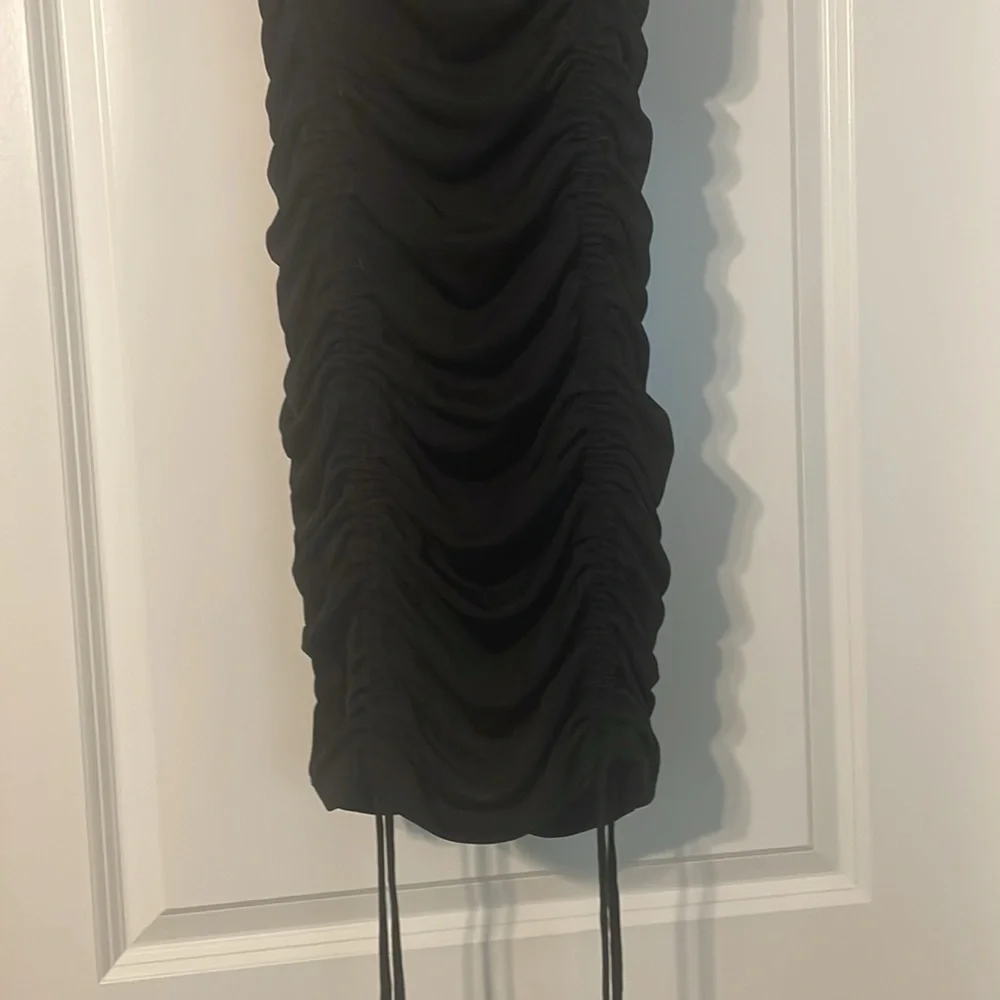 Dress - Picture 3 of 7
